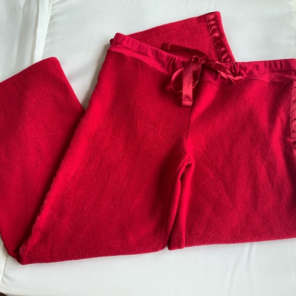 JLO by Jennifer Lopez red satin striped pjs bottom lounge pants capri Size M - Picture 1 of 12